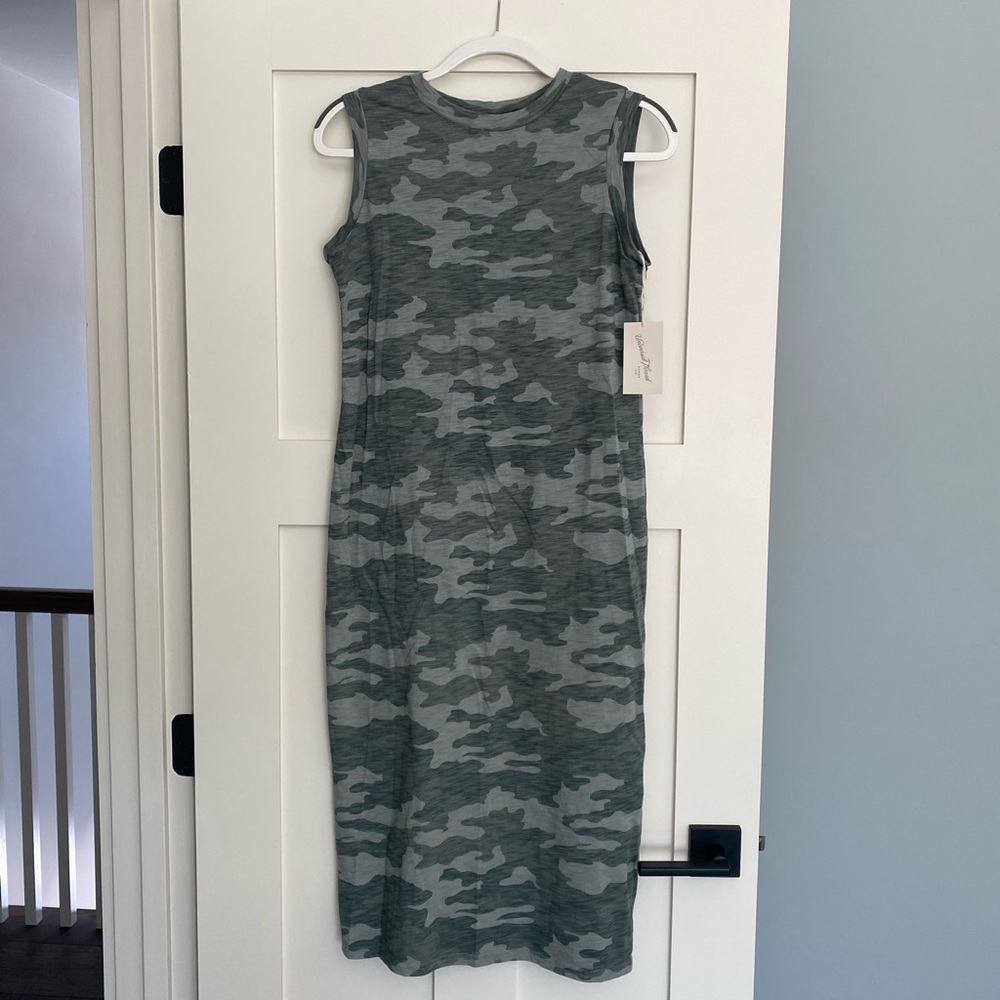 Universal Thread Green Camo Sleeveless Knit Dress NWOT